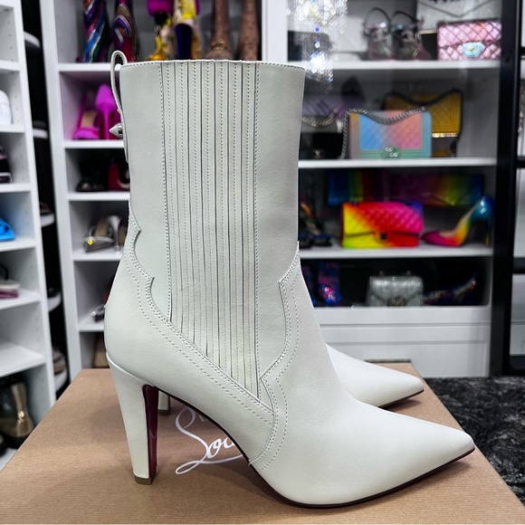 NWT Christian Louboutin ivory boots, 41 - Picture 3 of 12